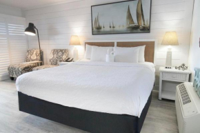 Pool View Room with King Bed - First Floor